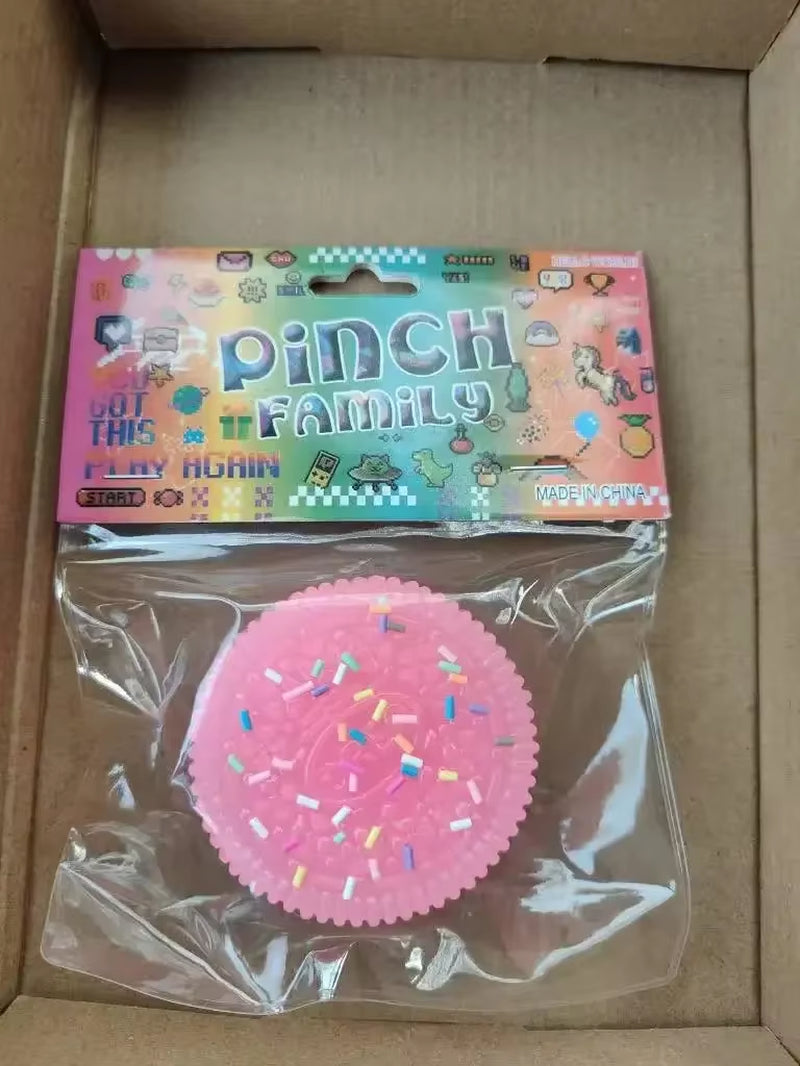 Cute Biscuit Stress Silicone Statue Stretchable Squeeze Cookie Pinch Figurines Soft Pinching Figure Home Decor Creative Gifts