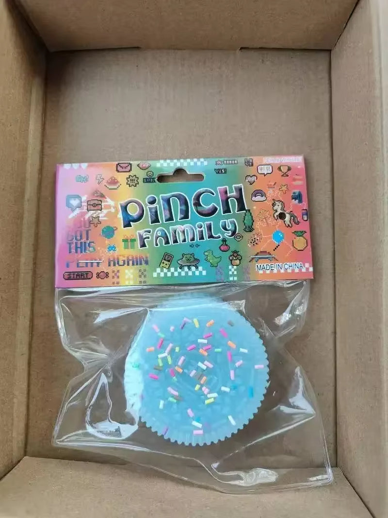 Cute Biscuit Stress Silicone Statue Stretchable Squeeze Cookie Pinch Figurines Soft Pinching Figure Home Decor Creative Gifts