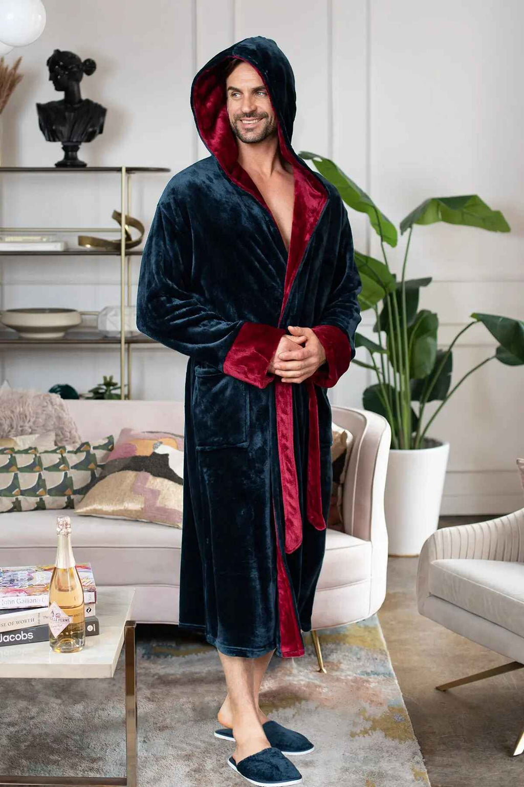 Men’s Robe with Hood - Elle Ere Peace