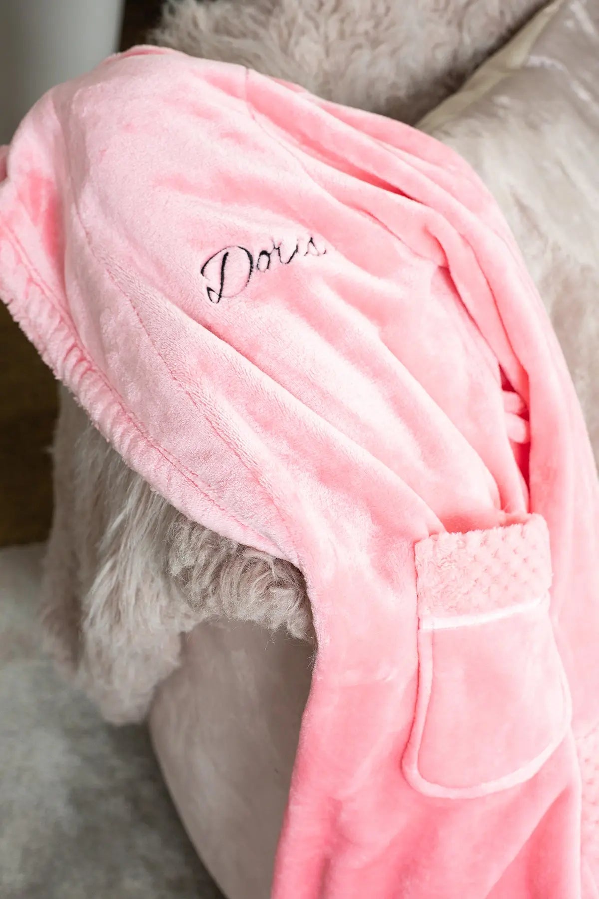 Women's Ultra Soft Plush Bathrobe - Elle Ere Peace
