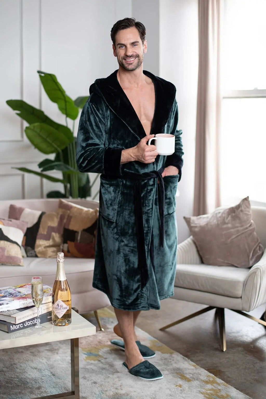 Men’s Robe with Hood - Elle Ere Peace