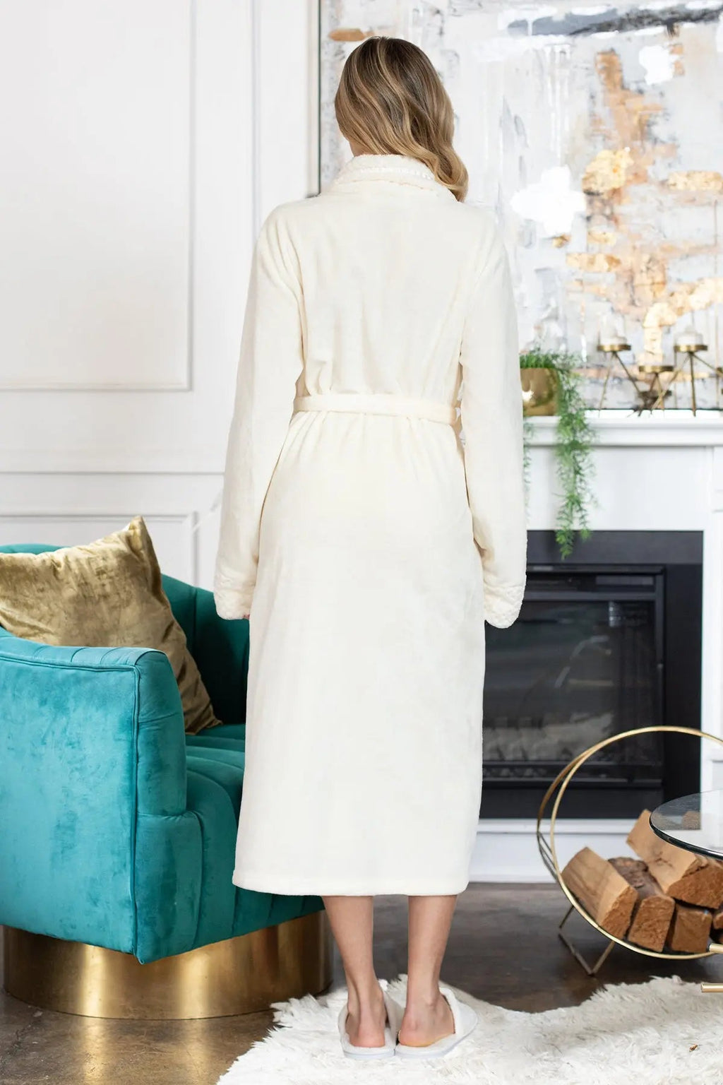 Women's Ultra Soft Plush Bathrobe - Elle Ere Peace